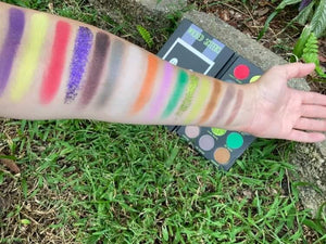 We’re Ghosts Eyeshadow Palette