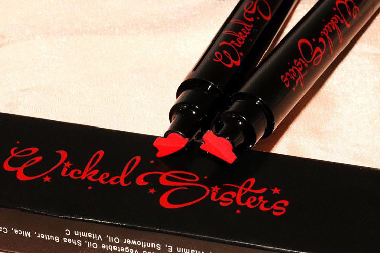 https://wickedsisterscosmetics.com/cdn/shop/products/image_a60edb4b-84ae-4b1f-9b47-575ad35de9de_800x.jpg?v=1673573310